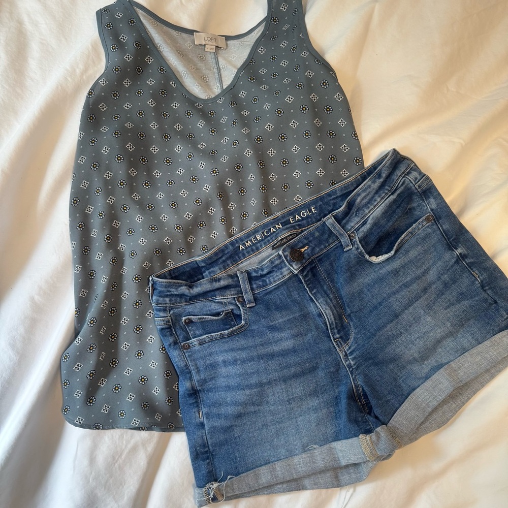American Eagle Jean shorts with Loft Tank Top